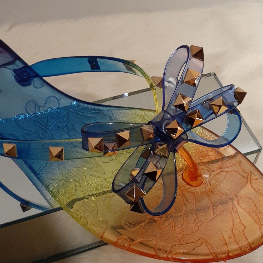 (NWB) RAINBOW FLIP FLOPS - Picture 3 of 5